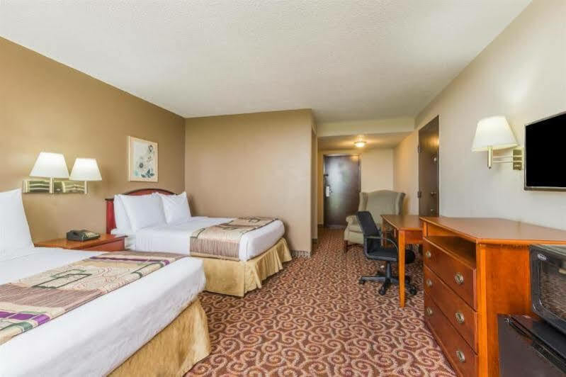 Country Inn & Suites By Radisson, New Orleans I-10 East, La Nova Orleães Exterior foto